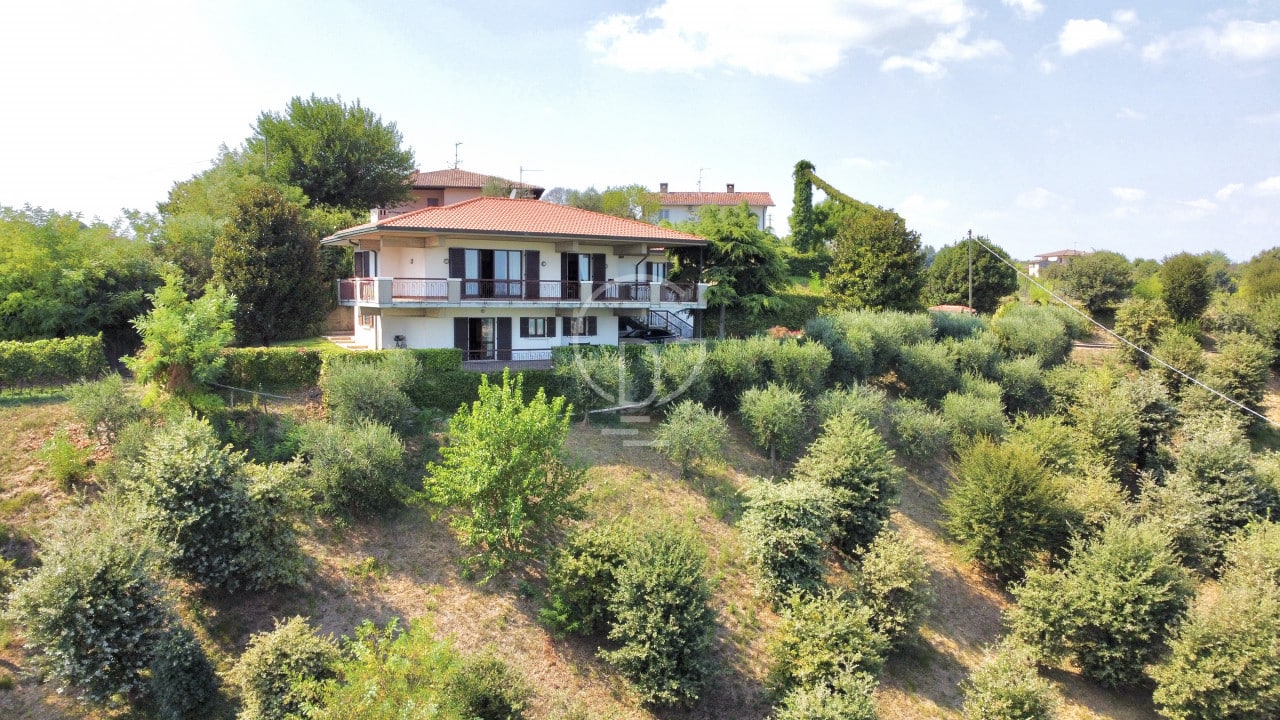 Vendita ville e appartamenti