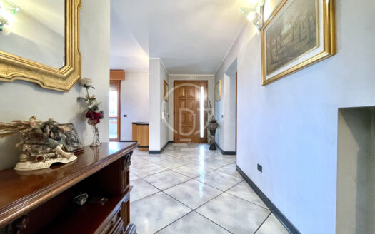 Einzelvilla in Desenzano del Garda