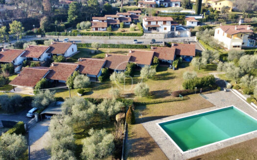 Appartamento semi-indipendente con vista lago a soiano del lago