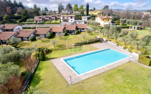 Appartamento semi-indipendente con vista lago a soiano del lago