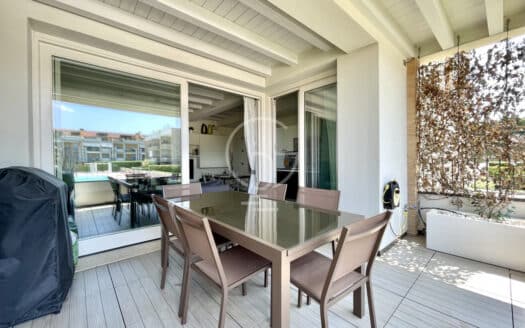 Vierzimmerwohnung mit bewohnbarer Terrasse