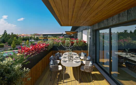Nuovo trilocale con giardino privato e piscina