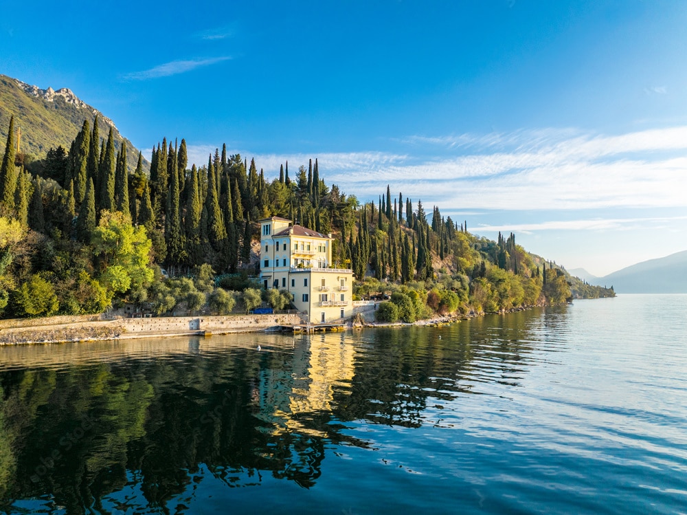 Immobili di lusso sul lago di garda